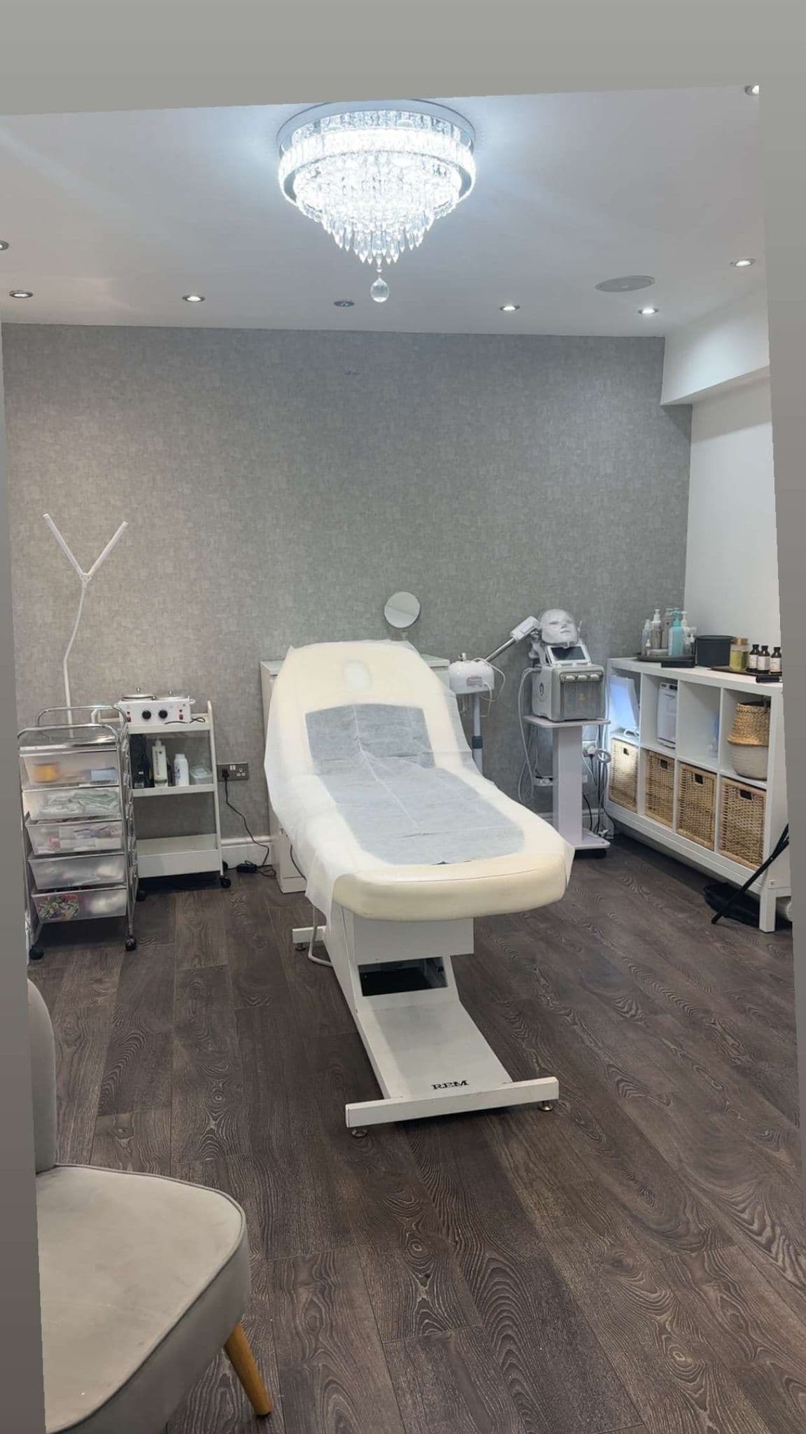 DZ Beauty treatment room in Birmingham